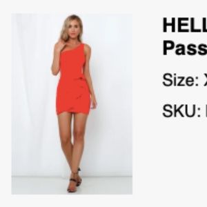 Hello Molly Backstage Pass Red XS